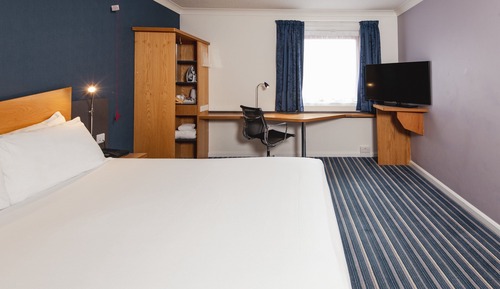 Standardzimmer, 1 Doppelbett, barrierefrei (with Free Hot Breakfast)