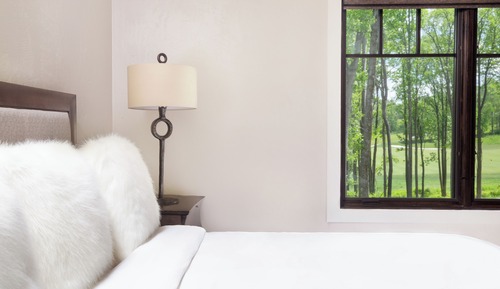 Zimmer (The Estate at Dogwood Lane)