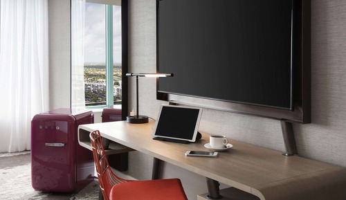 Zimmer, 1 King-Bett, Balkon (Intracoastal View)