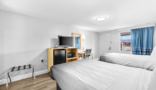 Deluxe-Zimmer, 2 Doppelbetten, Nichtraucher