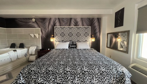 Design-Zimmer, 1 Queen-Bett, Nichtraucher, Whirlpool