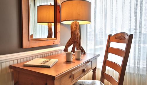 Zimmer, 2 Queen-Betten (Clock Tower Lodge)