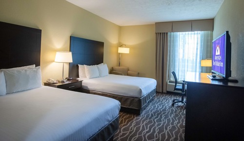 Zimmer, 2 Doppelbetten, Nichtraucher