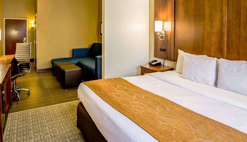 Suite, 1 King-Bett und Schlafsofa, barrierefrei, Nichtraucher