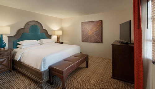 Junior-Suite, 1 King-Bett und Schlafsofa, barrierefrei