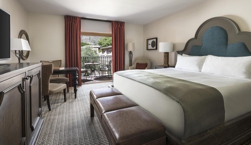 Zimmer, 1 King-Bett, barrierefrei, Terrasse (Camelback View, Shower)