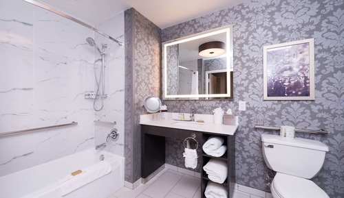 Studiosuite, 1 King-Bett, barrierefrei, Badewanne