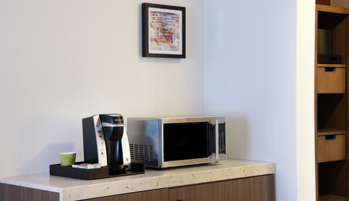 Suite, 1 Schlafzimmer, barrierefrei (Mobility, Roll-in Shower)