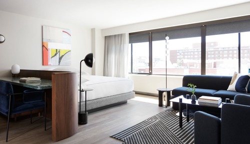 Studiosuite, 1 King-Bett (Additional Living Area)