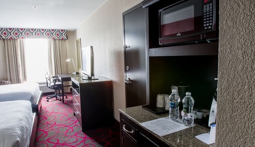 Zimmer, 2 Queen-Betten, barrierefrei