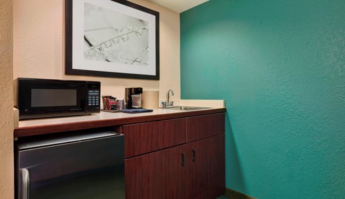 Suite, 1 King-Bett und Schlafsofa, Nichtraucher (Mobility Accessible, Tub)