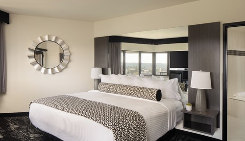 Deluxe-Zimmer, 1 King-Bett, barrierearm (Roll-in Shower)