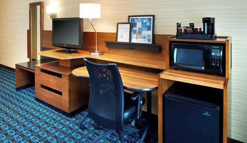 Zimmer, 1 King-Bett, Nichtraucher (Mobility/Hearing Accessible, Tub)