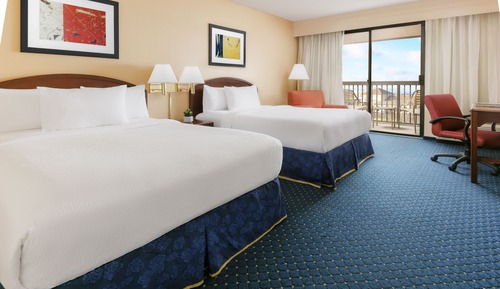 Zimmer, 2 Queen-Betten, Nichtraucher