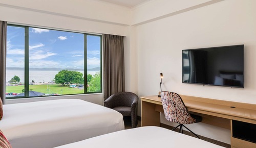 Zweibettzimmer, 2 Queen-Betten, Seeblick