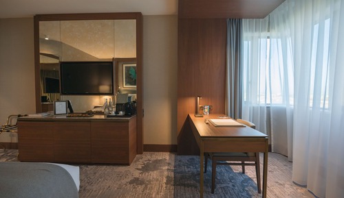 Classic-Zimmer, 1 Queen-Bett, Stadtblick (High Floor)