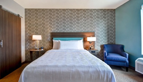 Suite, 1 Queen-Bett, barrierefrei (Roll-In Shower)