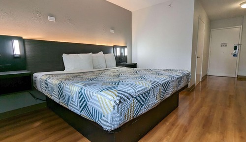 Premium-Zimmer, 1 Queen-Bett, barrierefrei, Nichtraucher