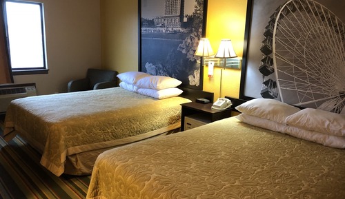 Standardzimmer, 2 Queen-Betten