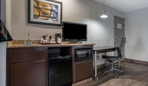 Suite, 1 King-Bett, Nichtraucher, Kühlschrank und Mikrowelle