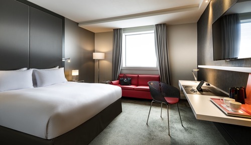 Superior-Zimmer, 1 Queen-Bett, Ausblick (Defense view)