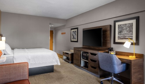 Zimmer, 1 King-Bett (Study)