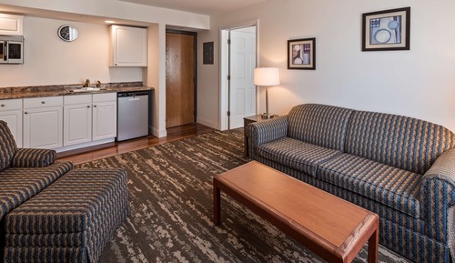 Suite, 1 Queen-Bett und Schlafsofa, Nichtraucher, Kühlschrank und Mikrowelle (with Sofabed)