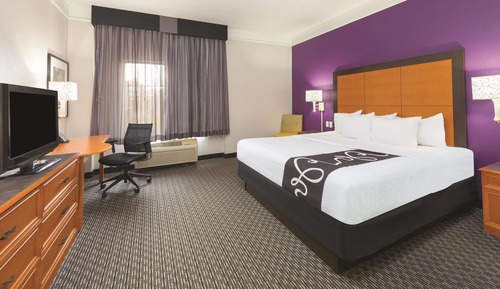 Zimmer, 1 King-Bett, barrierefrei, Nichtraucher (Mobility/Hearing Impaired Accessible)
