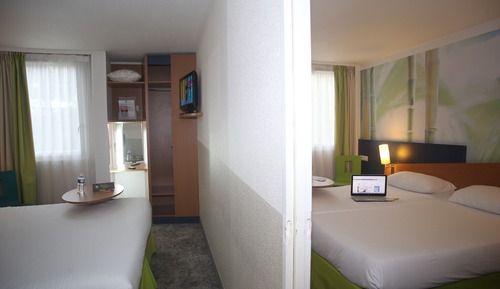 Standard-Suite, 2 Doppelbetten, Verbindungszimmer