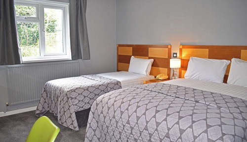 Business-Dreibettzimmer, Nichtraucher