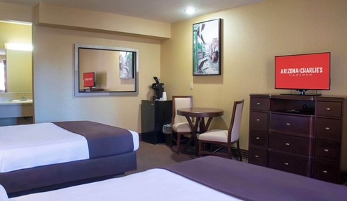 Standardzimmer, 2 Doppelbetten