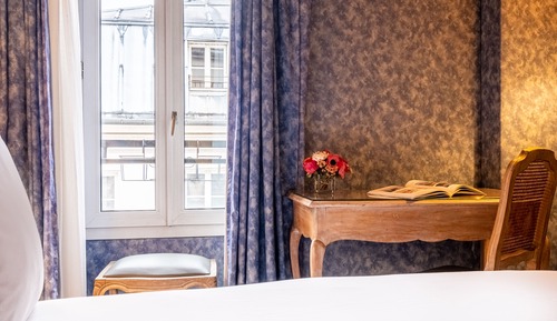 Standard-Zweibettzimmer