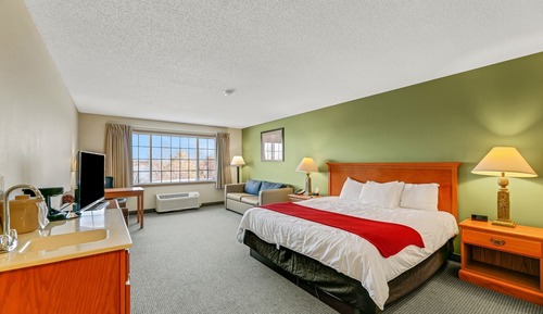 Zimmer, 1 King-Bett und Schlafsofa