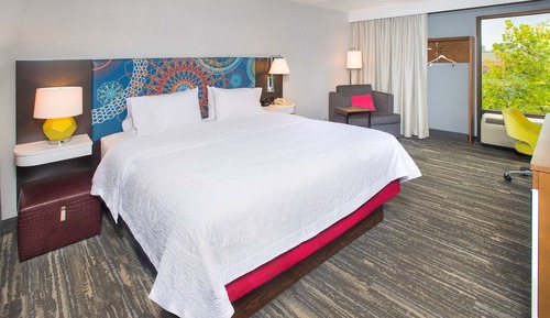 Zimmer, 1 King-Bett, barrierefrei, Badewanne