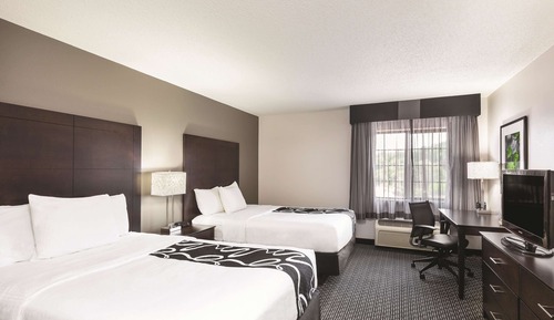 Zimmer, 2 Doppelbetten, Nichtraucher