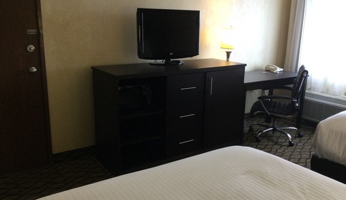 Zimmer, 2 Doppelbetten, Nichtraucher