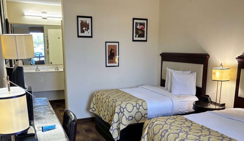 Zimmer, 2 Doppelbetten, Nichtraucher