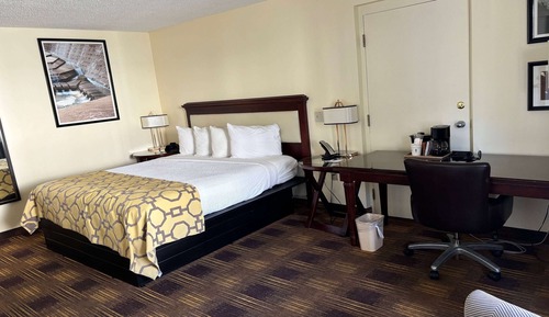 Suite, 1 King-Bett, Nichtraucher (One-Bedroom, First Floor)