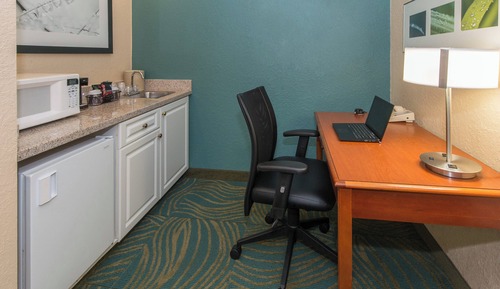 Suite, Mehrere Betten (Mobility Accessible, Tub)