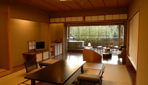 Traditional-Zimmer (Japanese, Open-air Bath, SUZUKAKE)