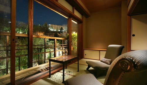 Traditional-Suite (Cypress Bath, YAMABUKI or SUZURAN)
