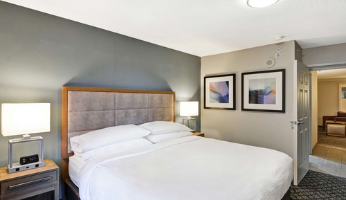 1 King-Bett, Nichtraucher, Seeblick