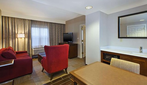 Suite, 1 King-Bett und Schlafsofa