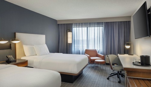 Zimmer, 2 Queen-Betten