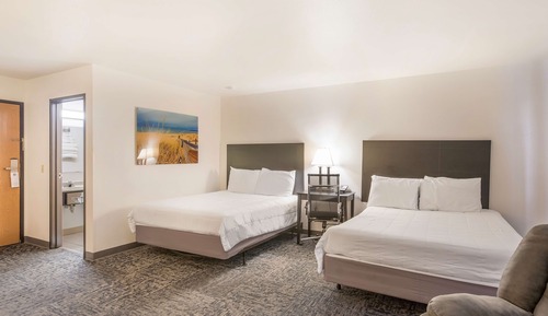 Suite, 2 Queen-Betten, Nichtraucher (2nd Floor)