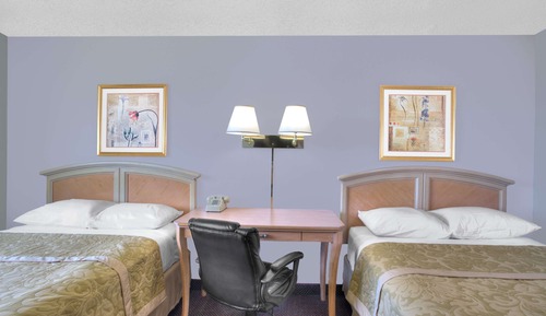 Doppelzimmer, 2 Doppelbetten