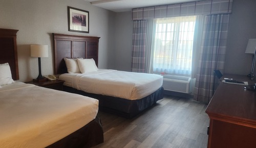 2 Queen Beds Standard Room