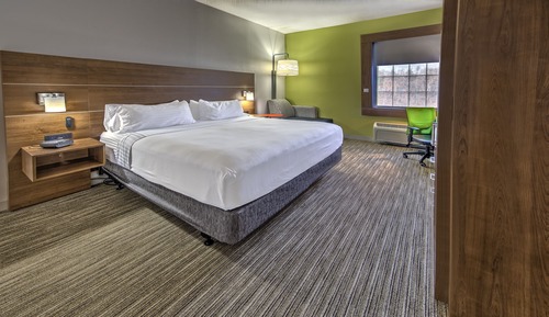 Standardzimmer, 1 King-Bett, barrierefrei (Mobility, Roll-In Shower)