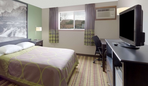 Basic-Zimmer, 1 Queen-Bett, Nichtraucher