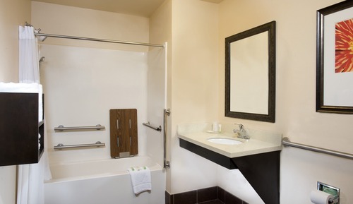 Suite, 1 Schlafzimmer, barrierefrei (1 Queen, Comm, Tub)